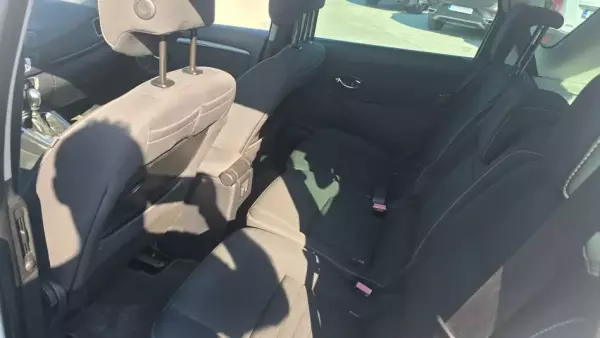 Renault Scenic for rent in Bulgaria