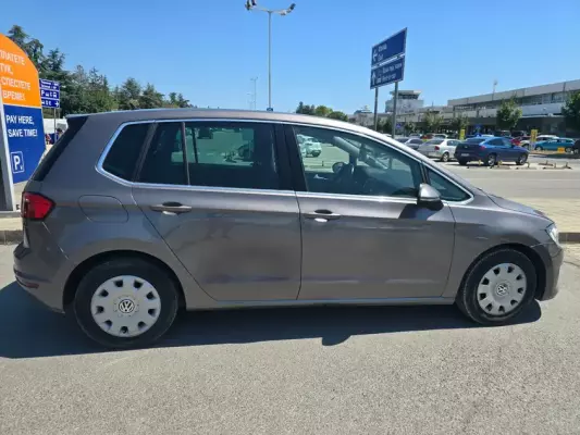Volkswagen Golf Sportsvan for rent in Bulgaria
