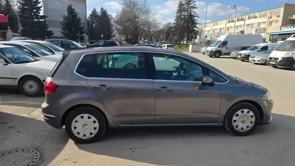 Volkswagen Golf Sportsvan for rent in Bulgaria