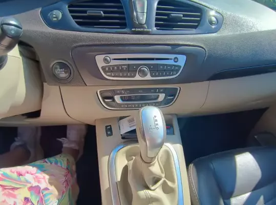 Renault Grand Scenic for rent in Bulgaria