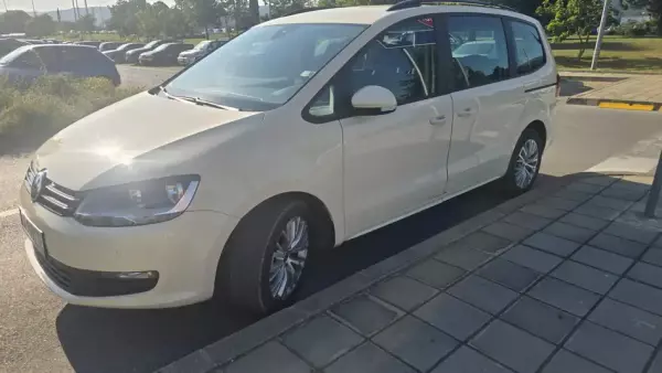 Volkswagen Sharan for rent in Bulgaria